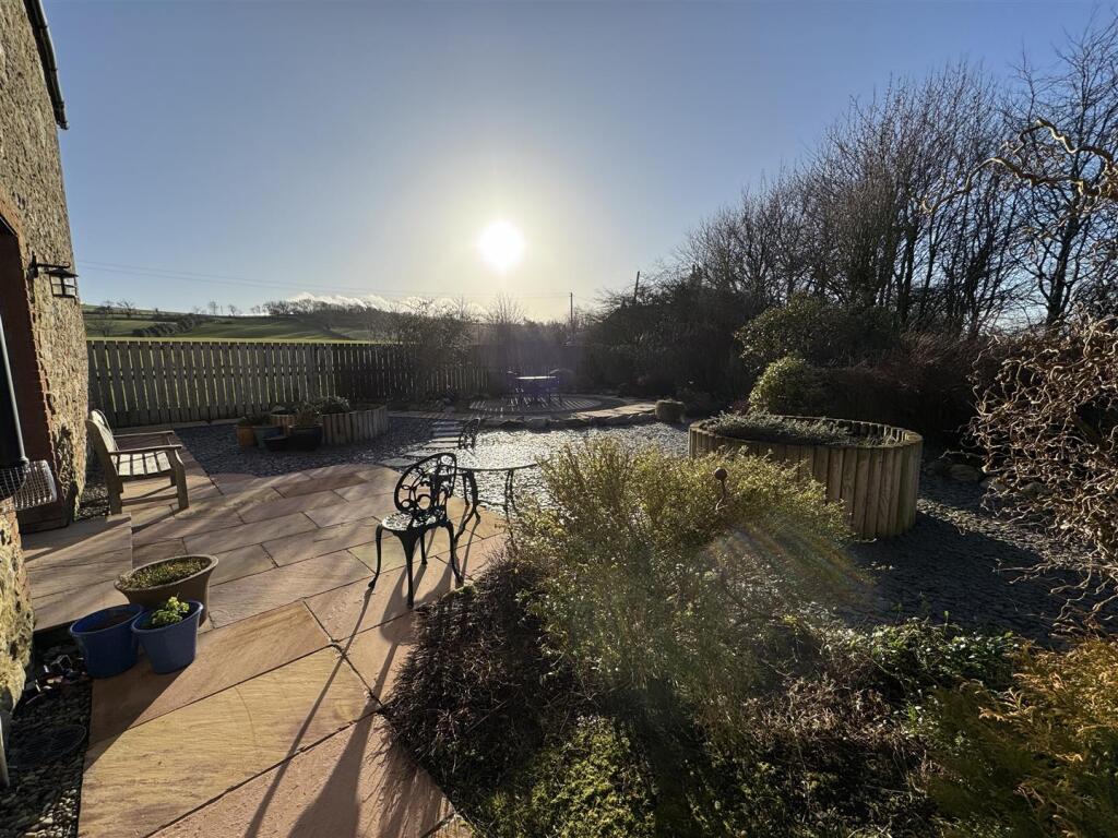 Additional property image - Boltongate