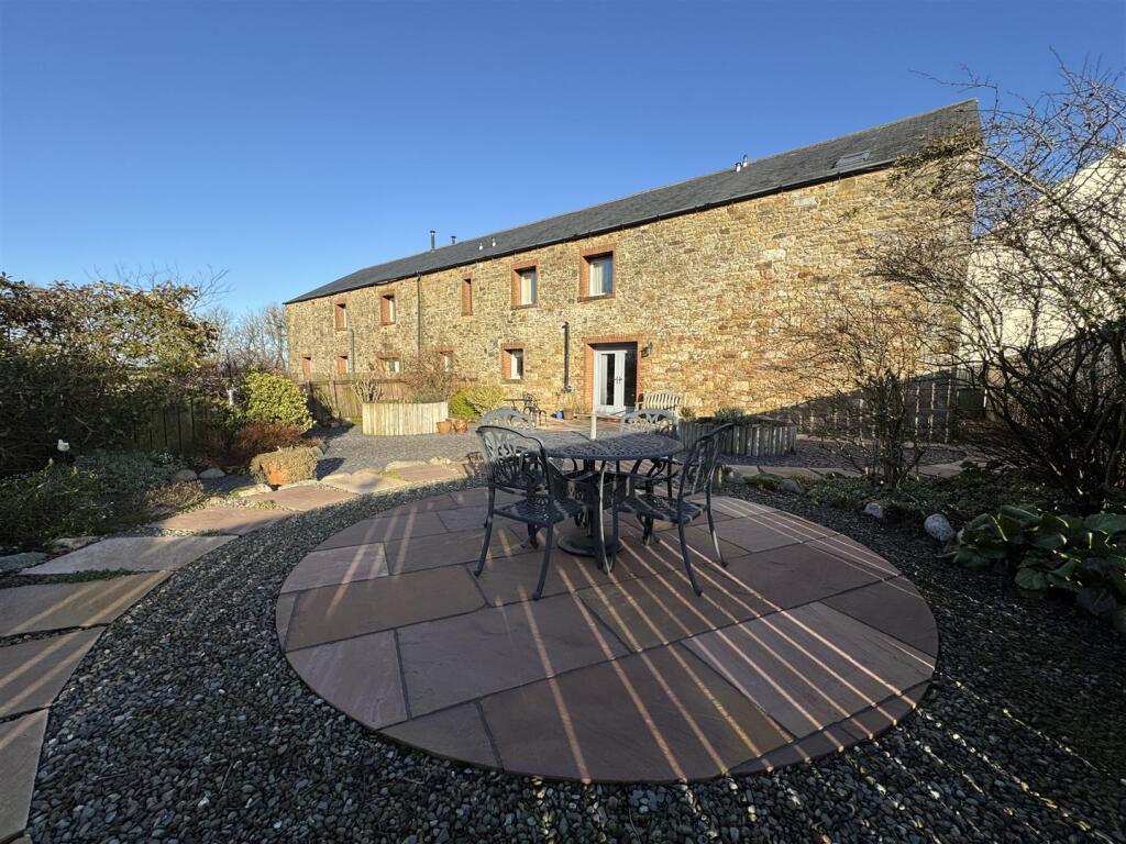Additional property image - Boltongate