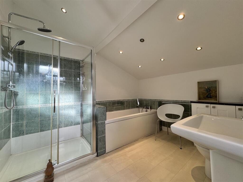 Additional property image - Unity Terrace, Shap