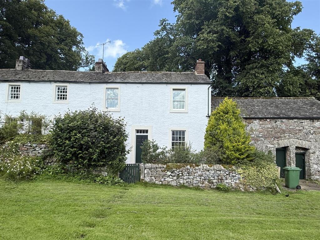 3 bedroom terraced house