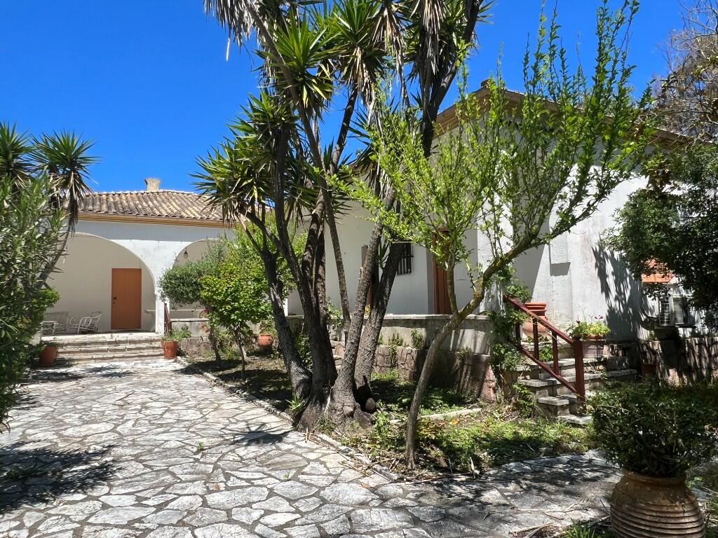 7 bedroom villa for sale in Sidari, Corfu, Ionian Islands, Greece