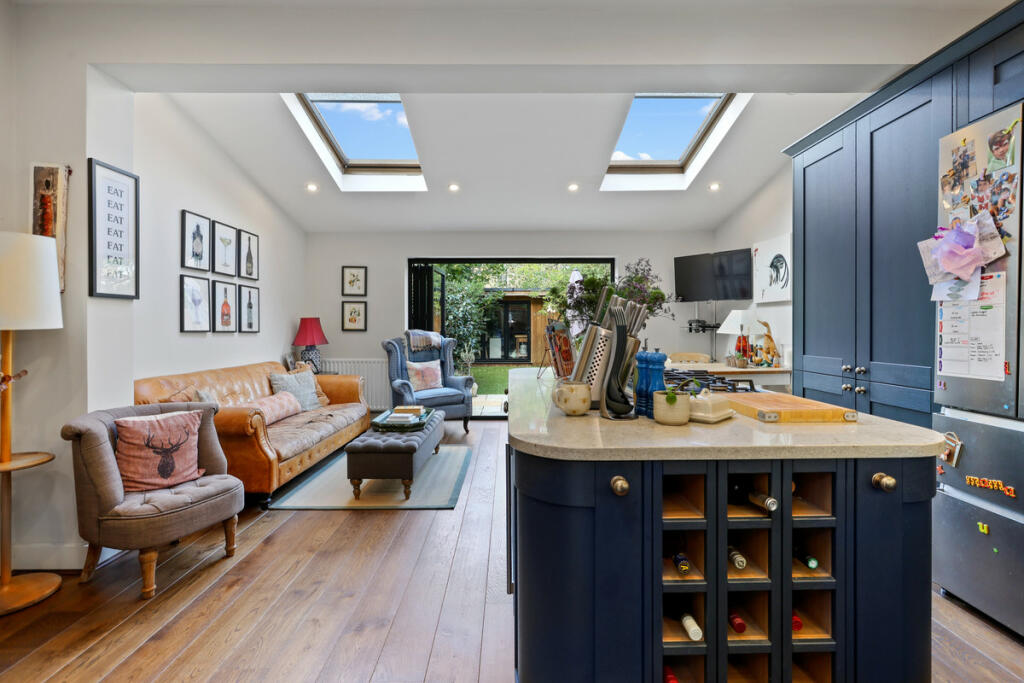 4 bedroom terraced house for sale in Trentham Street, London, SW18