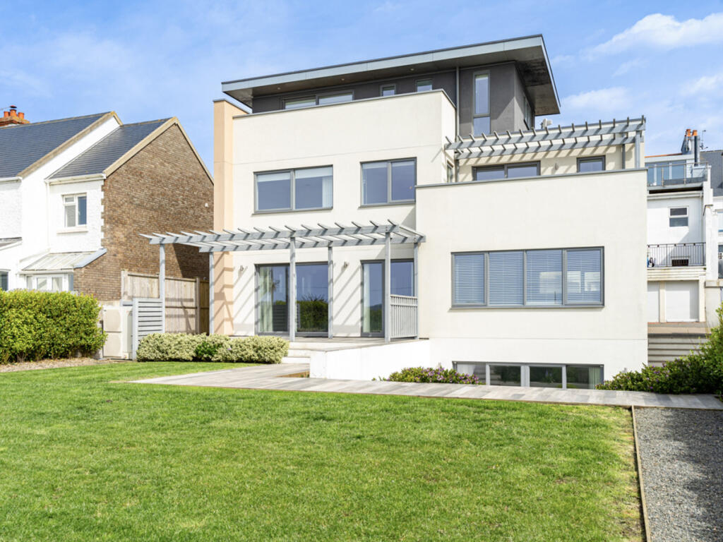 Main image of property: La Route De St. Aubin, Jersey, JE2