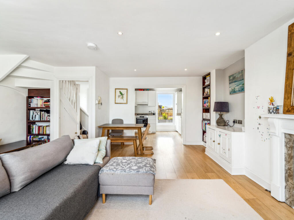 Main image of property: Munster Road, London, SW6