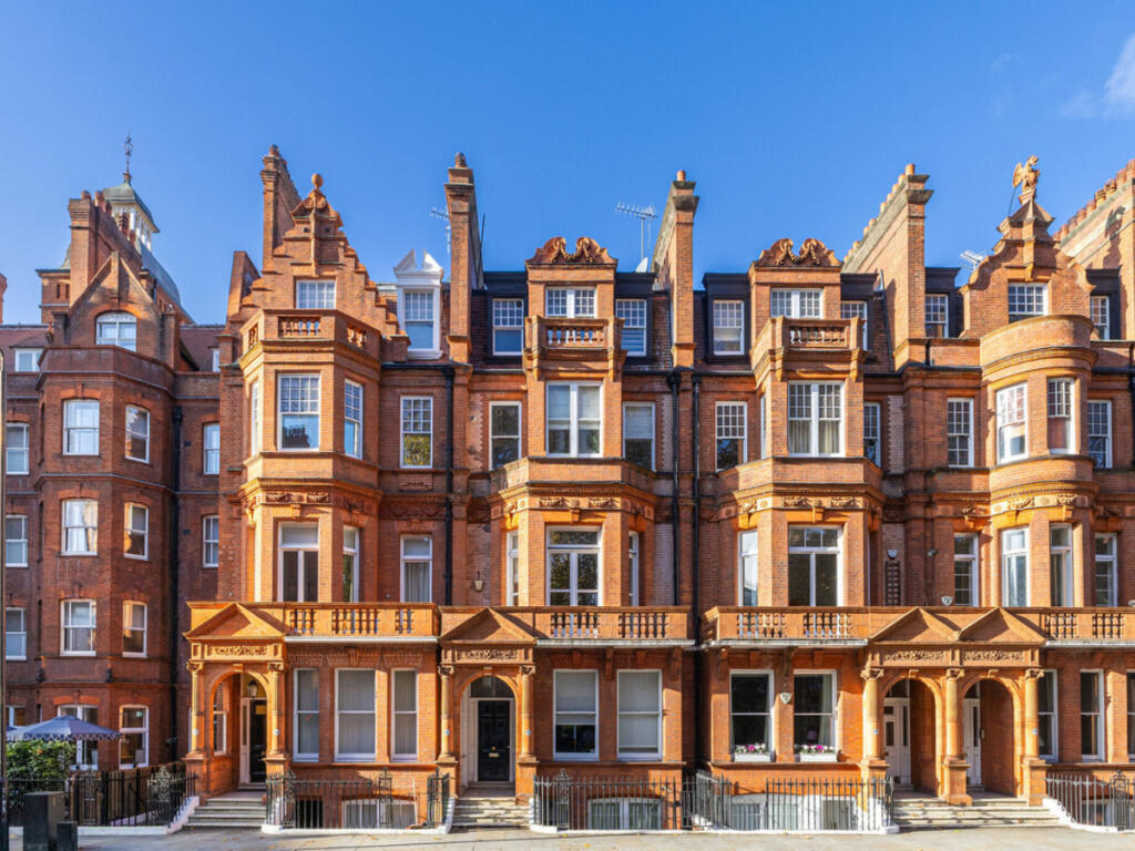 Main image of property: Lower Sloane Street, London, SW1W