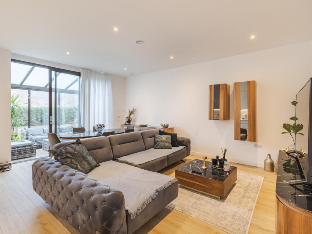 Main image of property: Inglis Road, London, W5