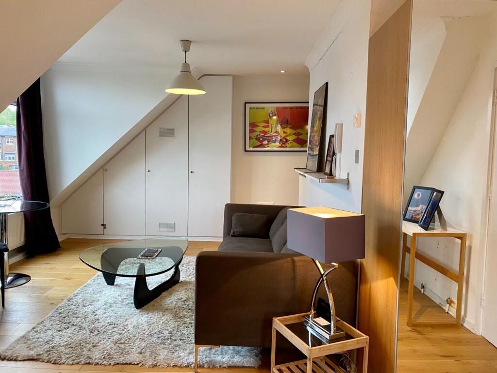 Main image of property: Frognal, Hampstead, NW3
