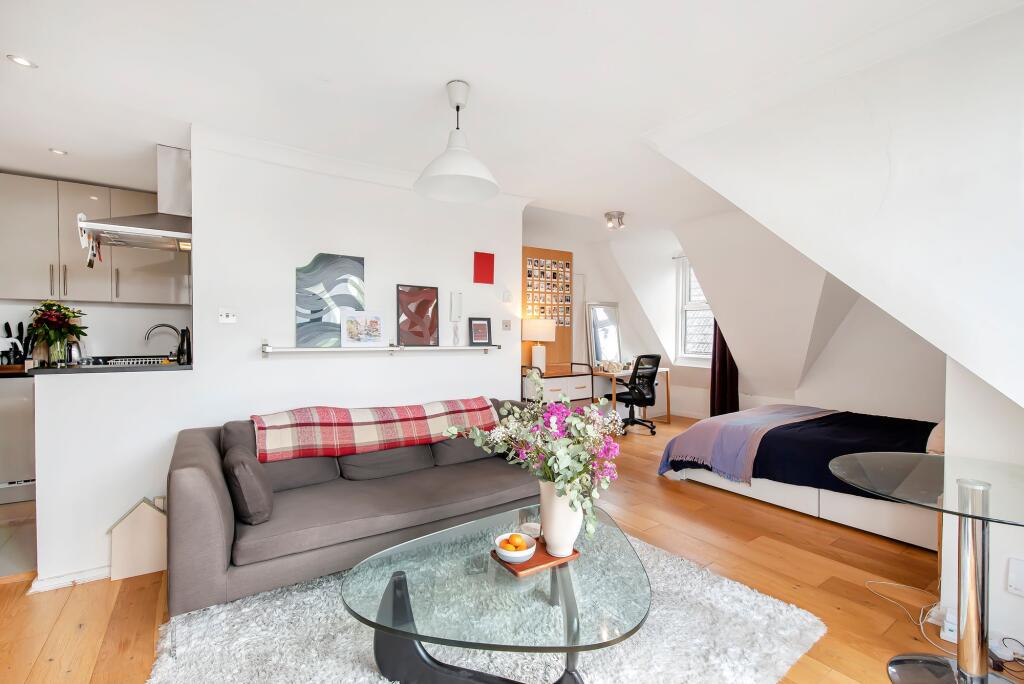 Main image of property: Frognal, Hampstead, NW3