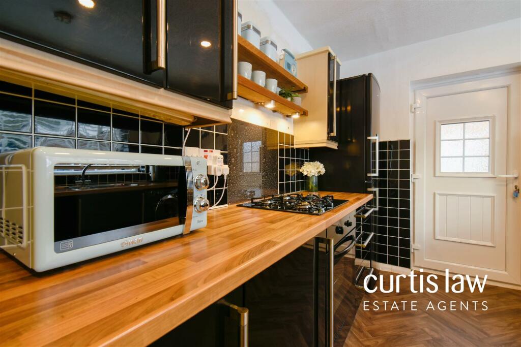 Additional property image - Pleckfarm Avenue, Blackburn