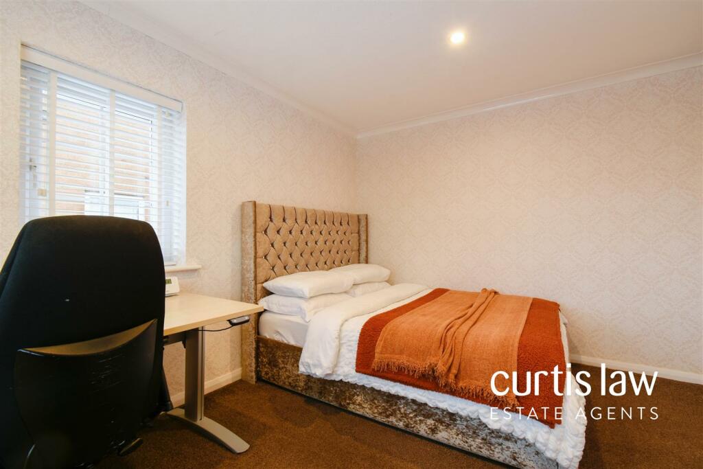 Additional property image - Pleckfarm Avenue, Blackburn