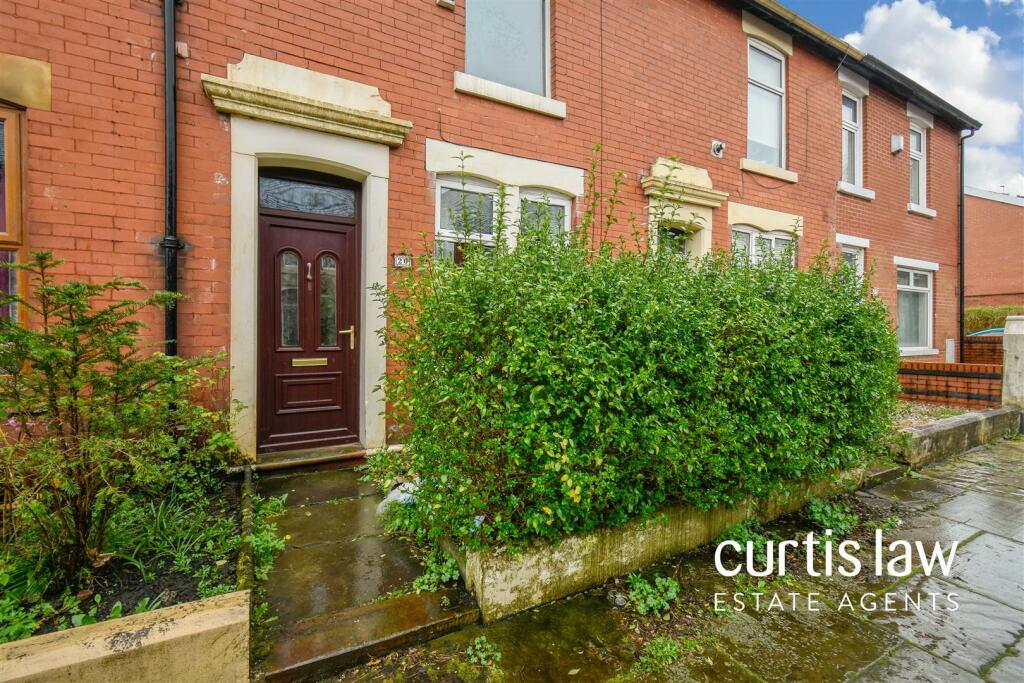 2 bedroom terraced house for sale in Hawkshead Street, Blackburn, BB2