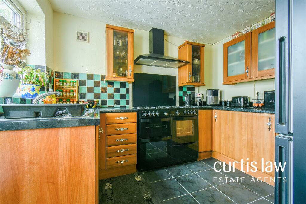 Additional property image - Ellison Fold Terrace, Darwen