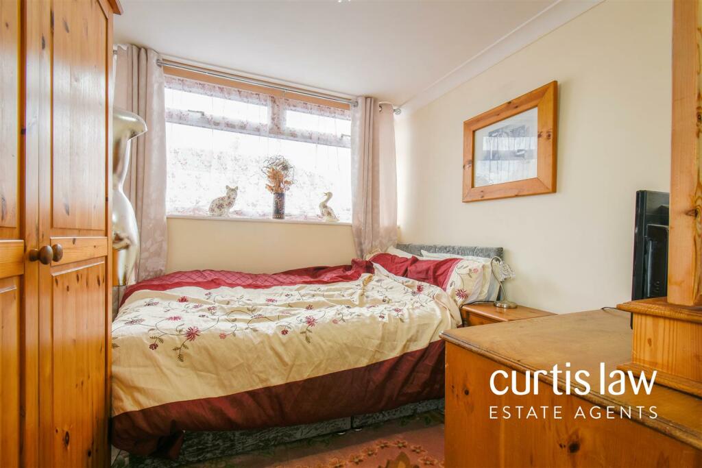 Additional property image - Ellison Fold Terrace, Darwen