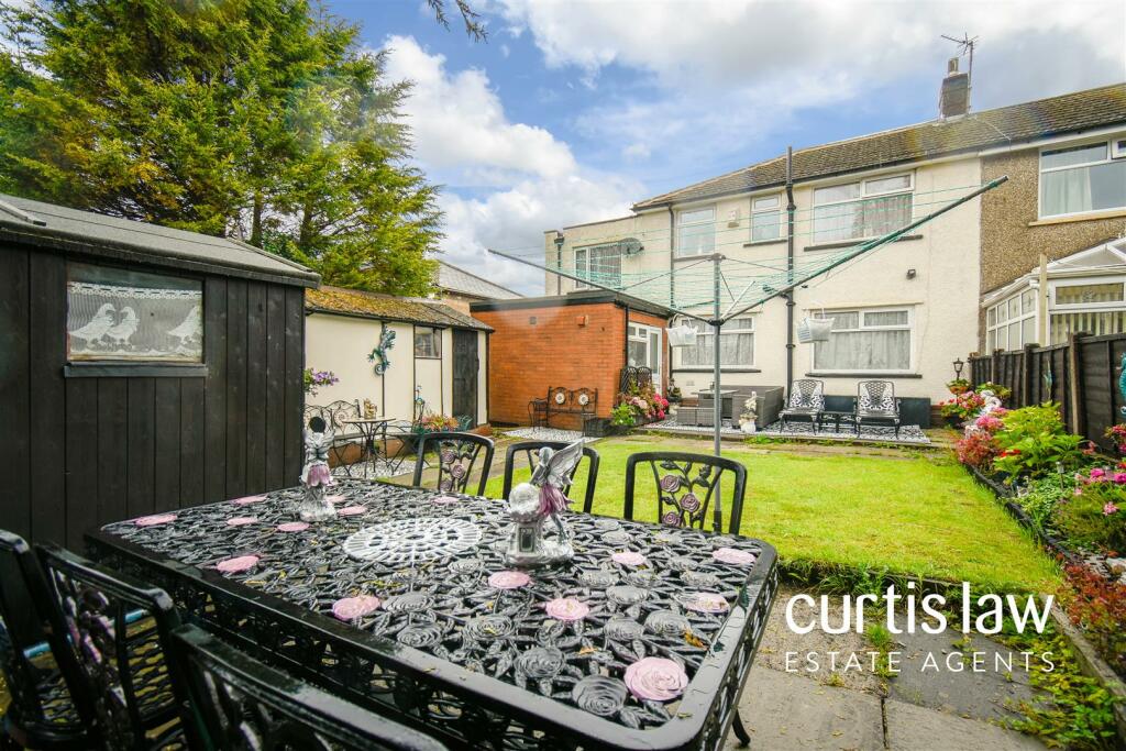 Additional property image - Ellison Fold Terrace, Darwen