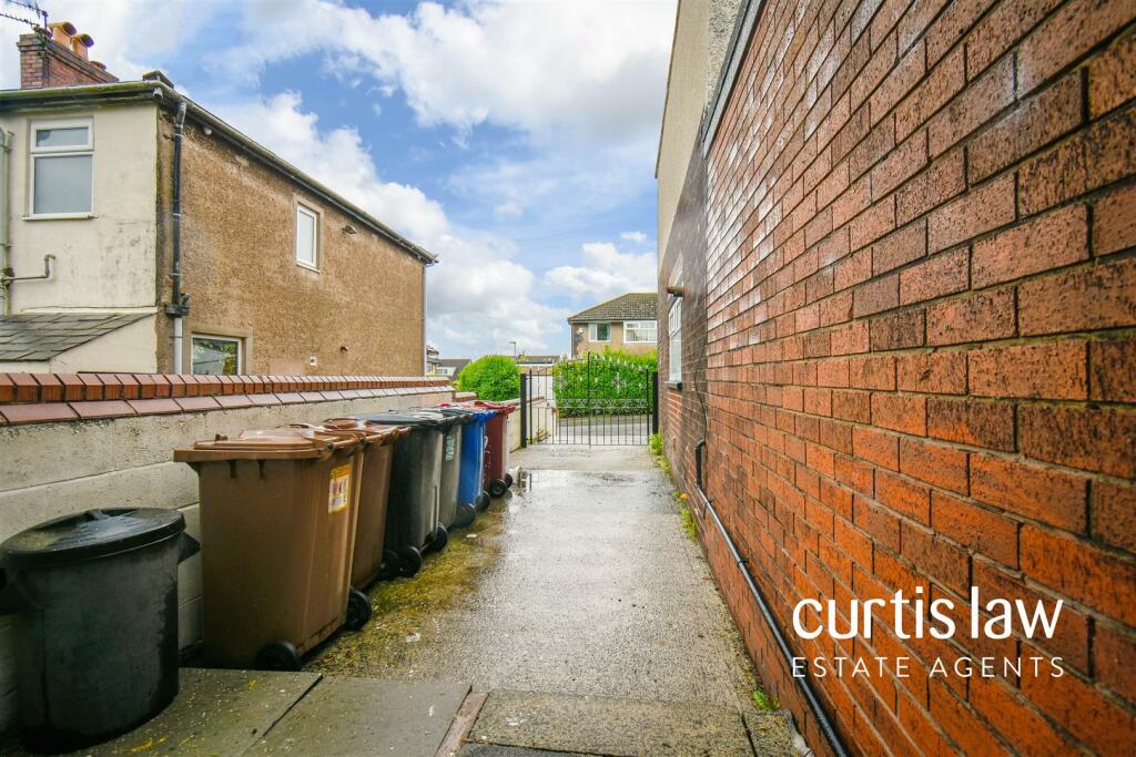 Additional property image - Ellison Fold Terrace, Darwen