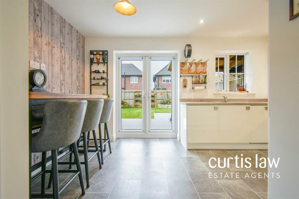 Additional property image - Hillcrest Road, Blackburn