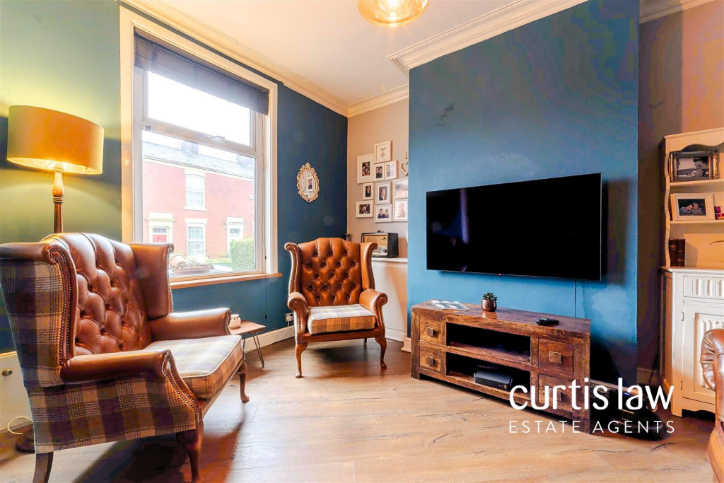 Additional property image - Broomfield Place, Blackburn