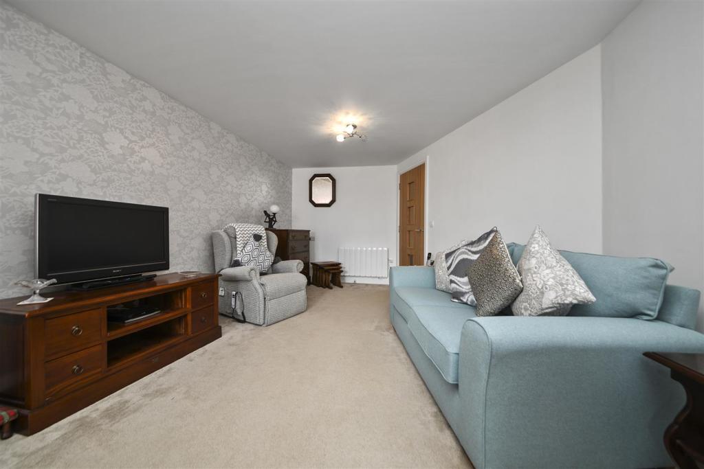 1 bedroom apartment for sale in Eastland Grange, 16 Valentine Road ...