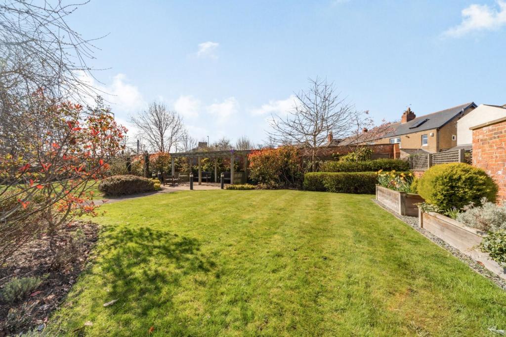 1 bedroom apartment for sale in Marden Court, Grosvenor Drive, Whitley