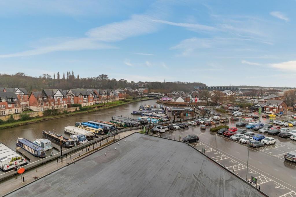 2 bedroom apartment for sale in Marbury Court, Chester Way, Northwich, CW9