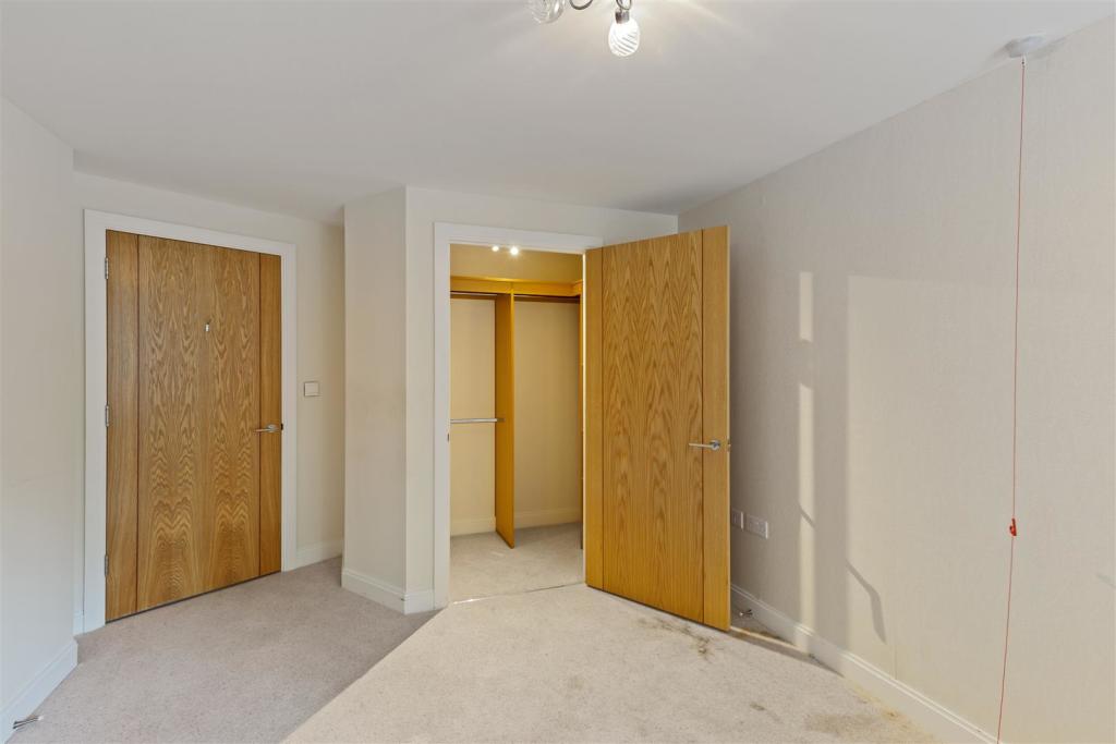 1 bedroom apartment for sale in Shackleton Place, Devizes, Wilts, SN10