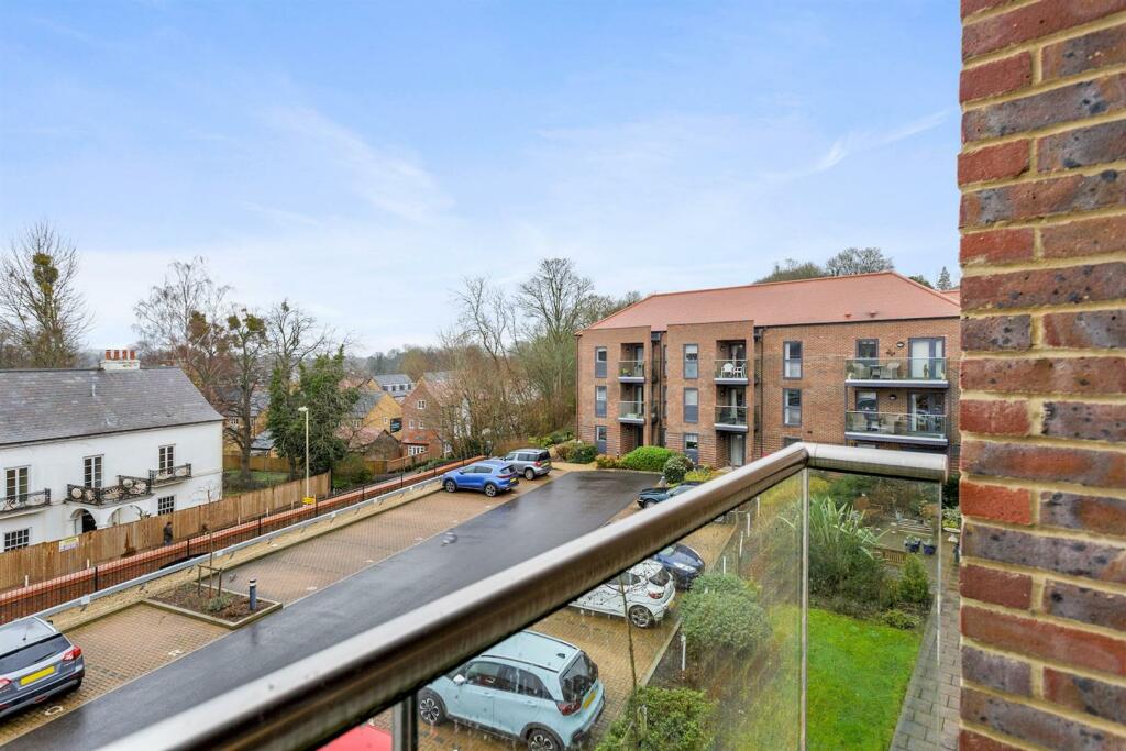 2 bedroom apartment for sale in Austen Place, Lower Turk Street, Alton