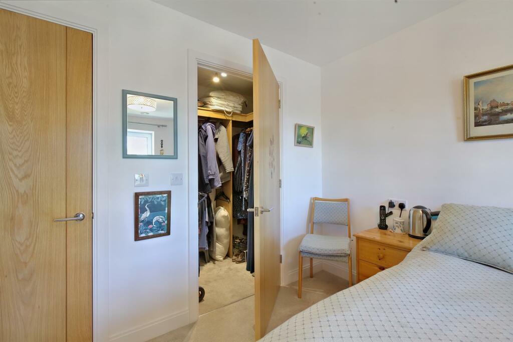 Additional property image - Miami House, Princes Road, Chelmsford, Essex, CM2 9GE