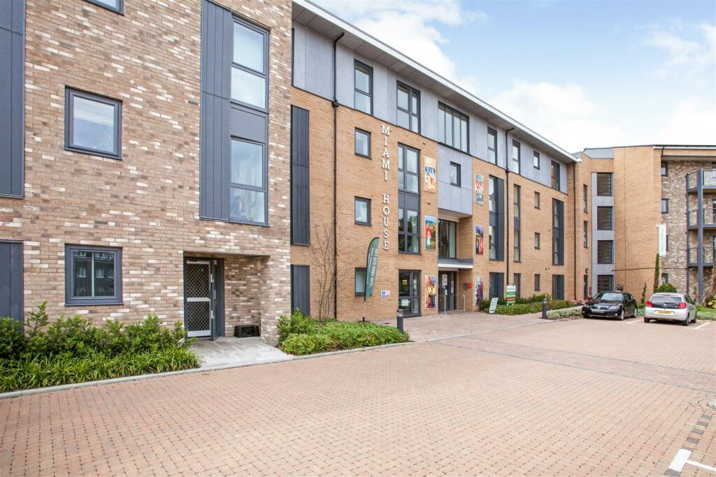 Additional property image - Miami House, Princes Road, Chelmsford, Essex, CM2 9GE