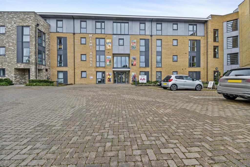 Additional property image - Miami House, Princes Road, Chelmsford, Essex, CM2 9GE