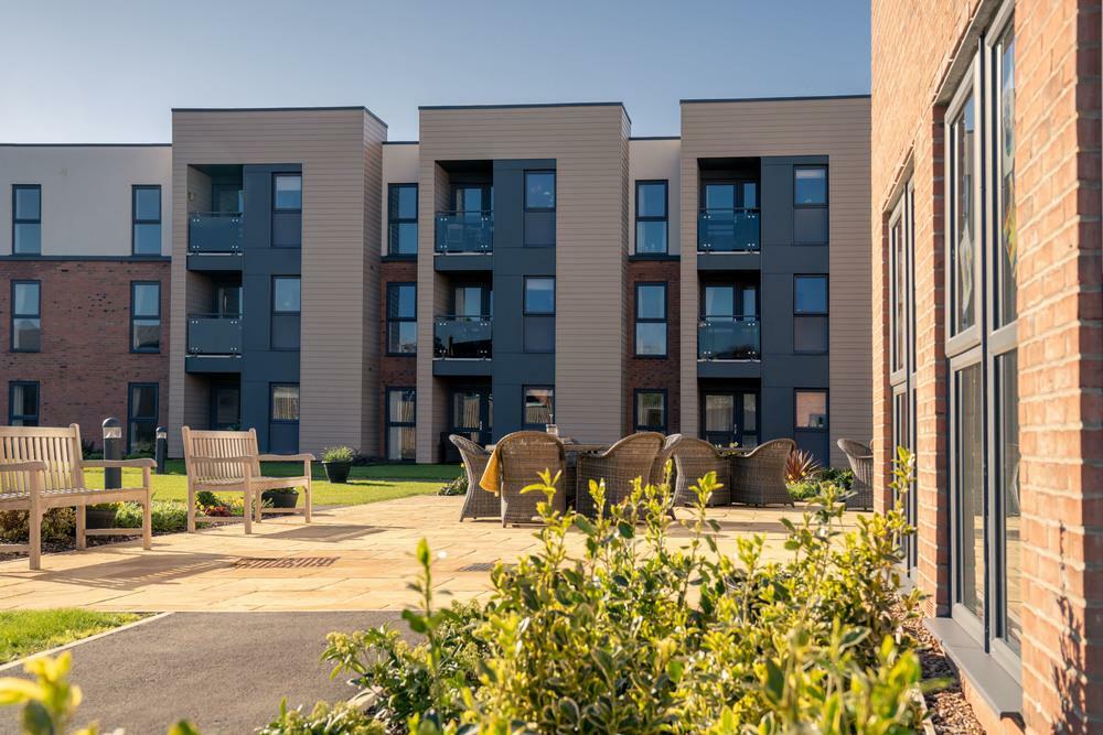 2 bedroom apartment for sale in Elizabeth Place, Trimbush Way, Market