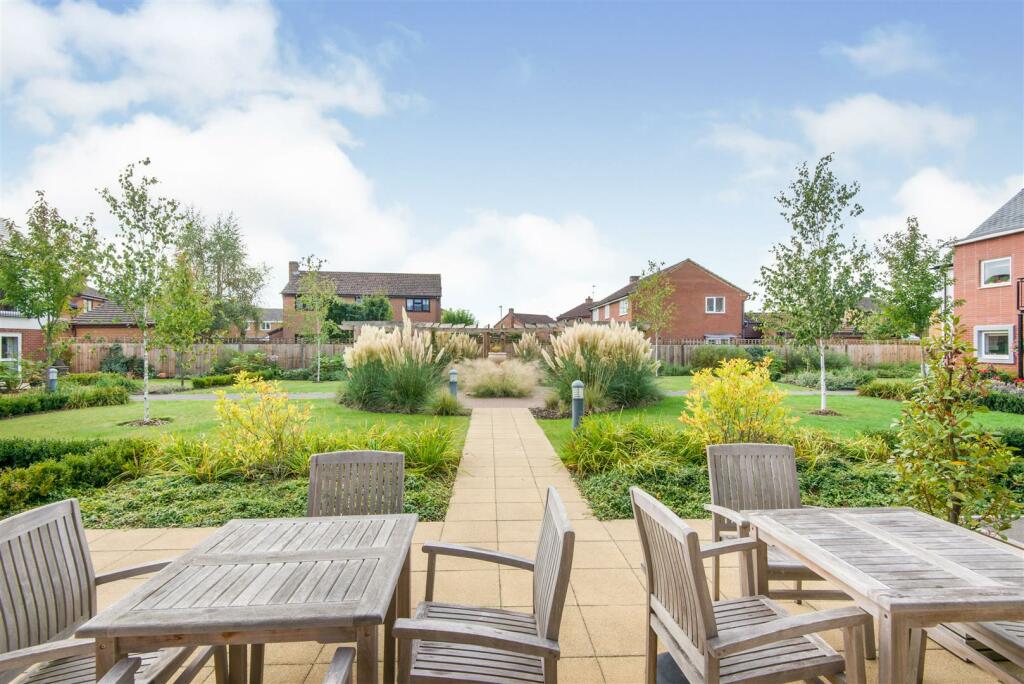 1 bedroom apartment for sale in Hillier Court, Botley Road, Romsey, Hampshire, SO51 5AB, SO51