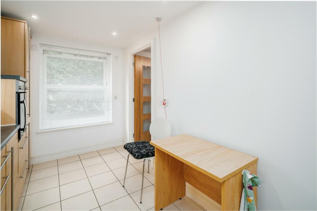 Additional property image - Peel Court, College Way, Welwyn Garden City, Hertfordshire, AL8 6DG