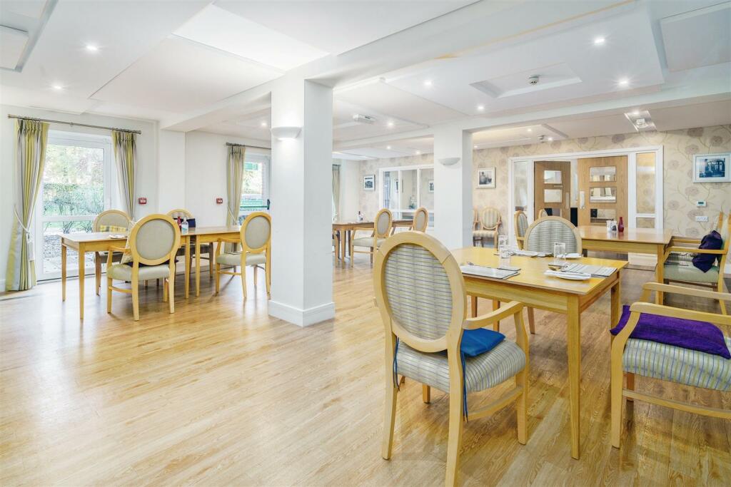 Additional property image - Peel Court, College Way, Welwyn Garden City, Hertfordshire, AL8 6DG