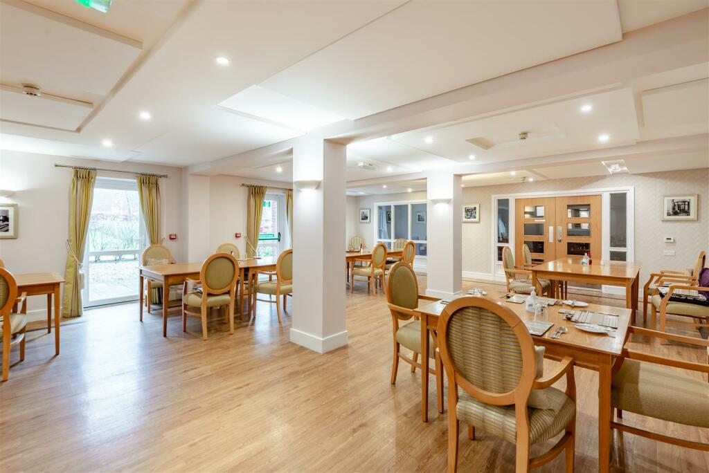 Additional property image - Peel Court, College Way, Welwyn Garden City, Hertfordshire, AL8 6DG