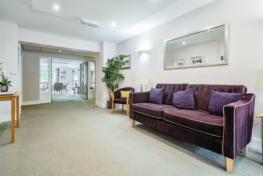 Additional property image - Peel Court, College Way, Welwyn Garden City, Hertfordshire, AL8 6DG