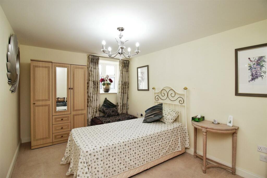 Additional property image - Blossomfield Road, Solihull