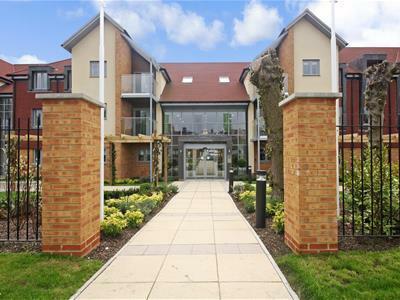 1 bedroom apartment for sale in Eleanor House, London Road, St. Albans . AL1 1NR, AL1