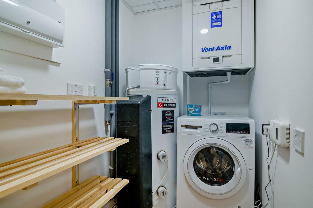 Additional property image - The Pottery, Kenn Road, Clevedon