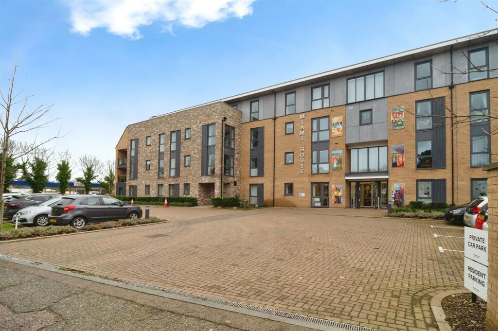 Additional property image - Miami House, Princes Road, Chelmsford, Essex, CM2 9GE