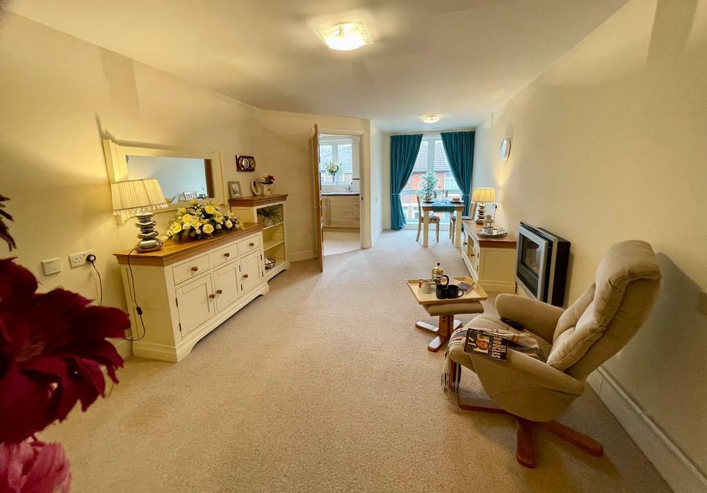 1 bedroom apartment for sale in Booth Court, Handford Road, Ipswich, IP1