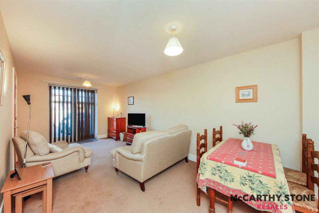 Additional property image - Arden Grange, 1649 High Street, Knowle, Solihull, B93 0LL