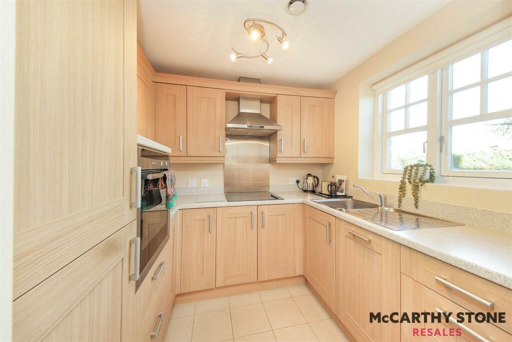 Additional property image - Arden Grange, 1649 High Street, Knowle, Solihull, B93 0LL