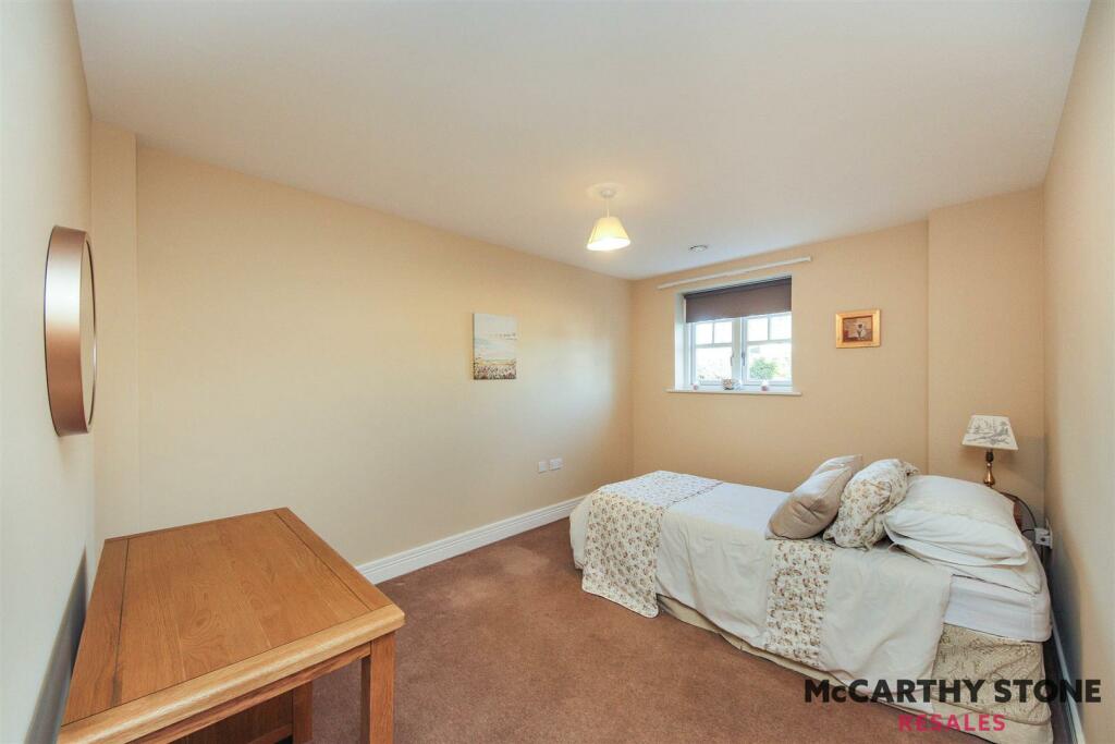 Additional property image - Arden Grange, 1649 High Street, Knowle, Solihull, B93 0LL