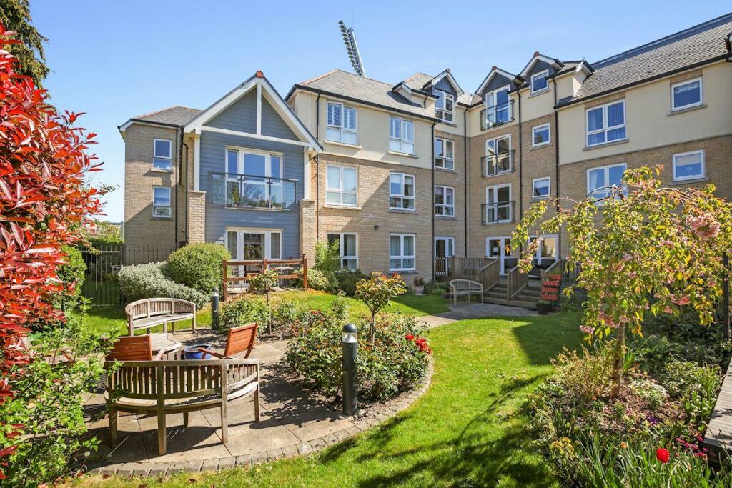 1 bedroom flat for sale in Bailey Court, New Writtle Street, Chelmsford, CM2