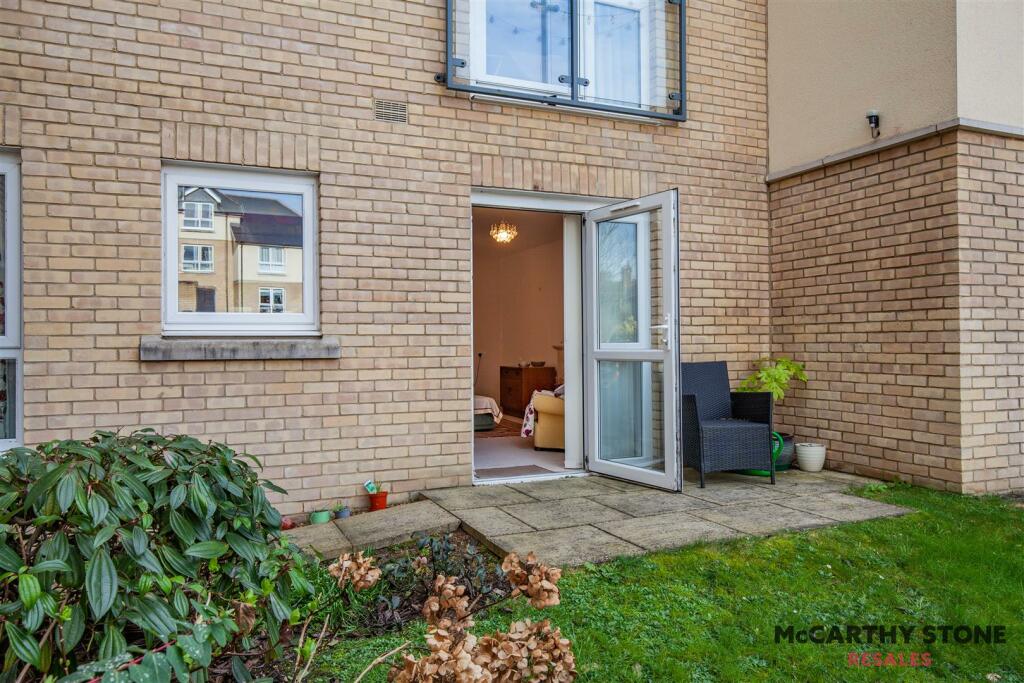 1 bedroom flat for sale in Bailey Court, New Writtle Street, Chelmsford, CM2
