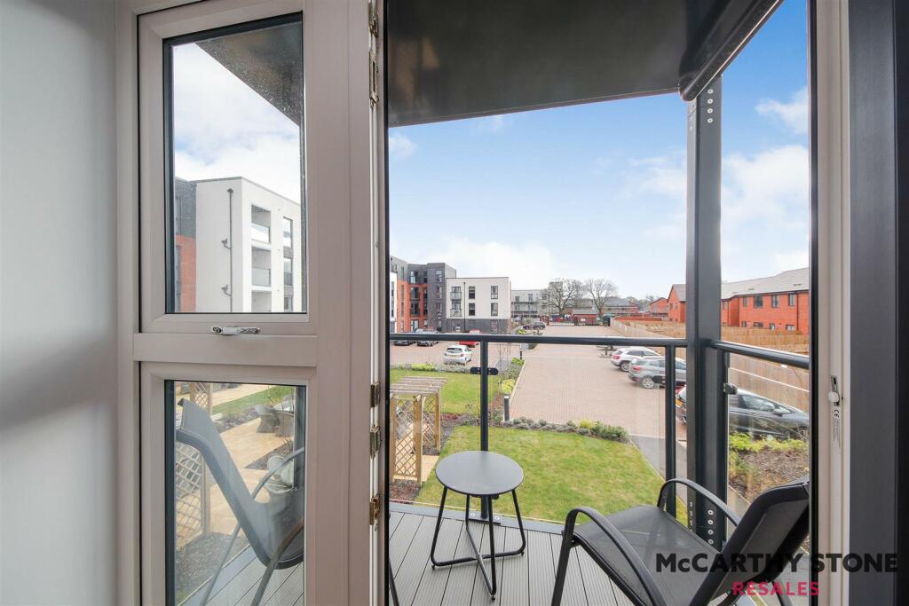 Additional property image - 30 Wheatley Place, Connaught Close, Solihull