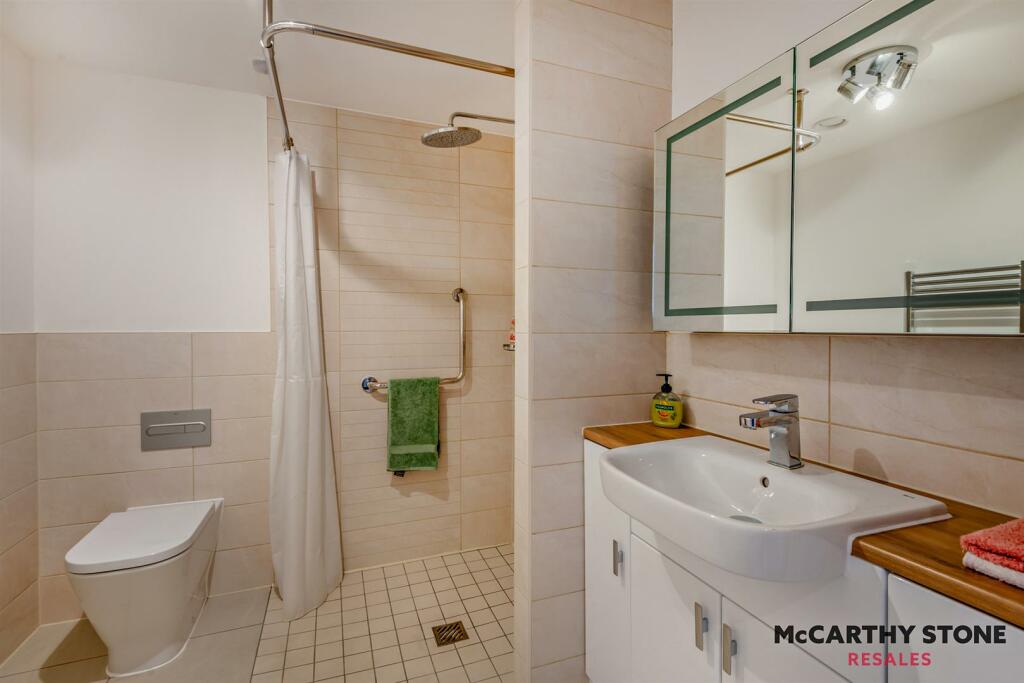 Additional property image - Miami House, Princes Road, Chelmsford, Essex, CM2 9GE