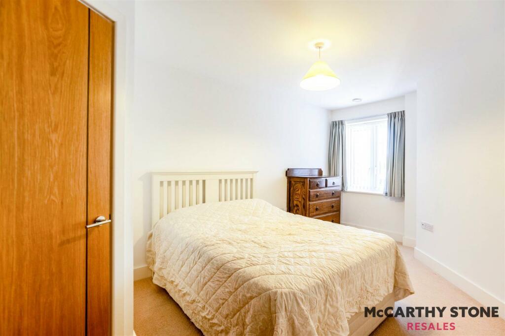 Additional property image - Limpsfield Road, South Croydon