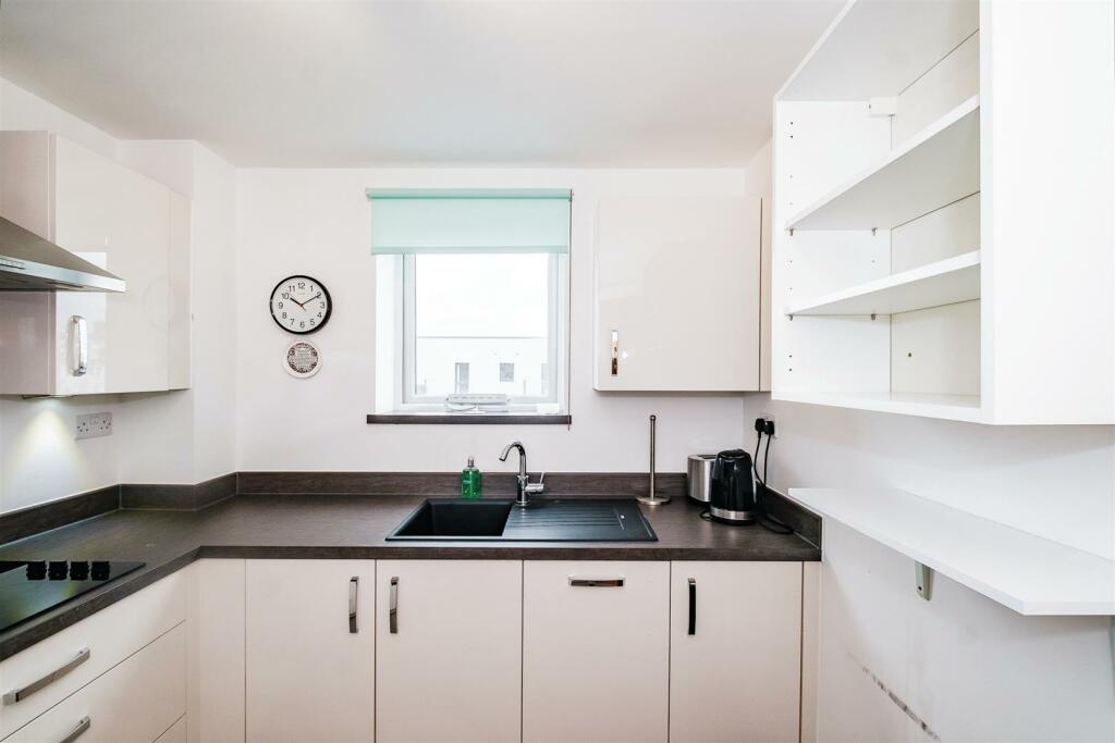 Additional property image - Neptune House, Heene Road, Worthing, Sussex