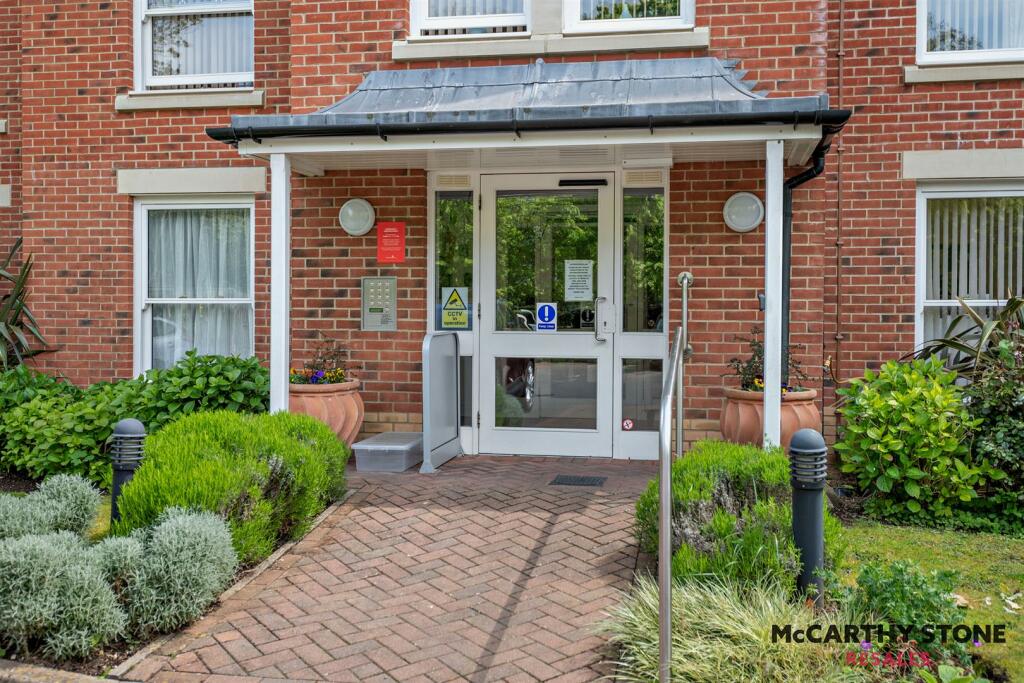 Additional property image - Sanderling Court, Wimborne Road, Bournemouth, BH2 6NB